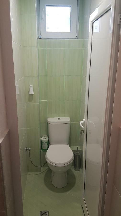Roza Apartment Varna Exteriör bild