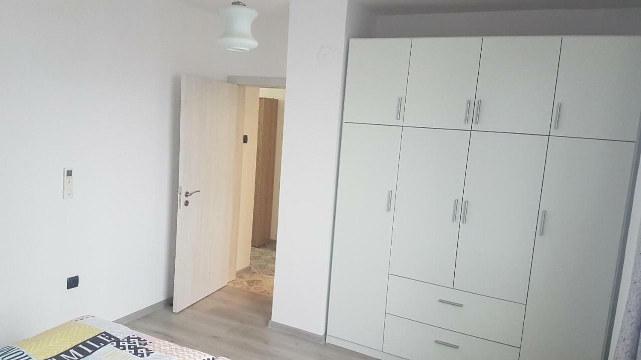 Roza Apartment Varna Exteriör bild